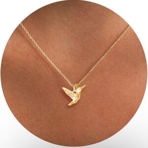 Elegant Gold Hummingbird Necklace